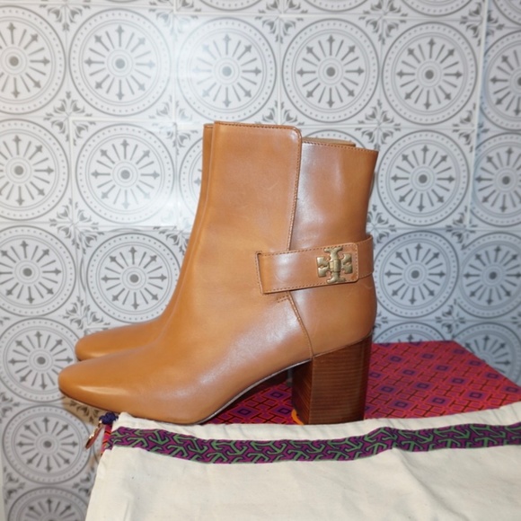 Tory Burch Kira 70mm Calf Leather Bootie Tan size 8.5 - Picture 3 of 16